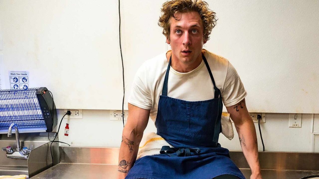 Jeremy Allen White: un alcol test per poter vedere i figli fra le condizioni della separazione da Addison Timlin