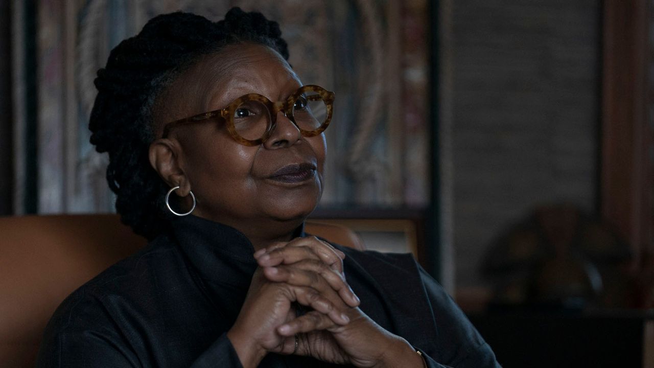 Whoopi Goldberg incontra Papa in Vaticano - Cinematographe.it