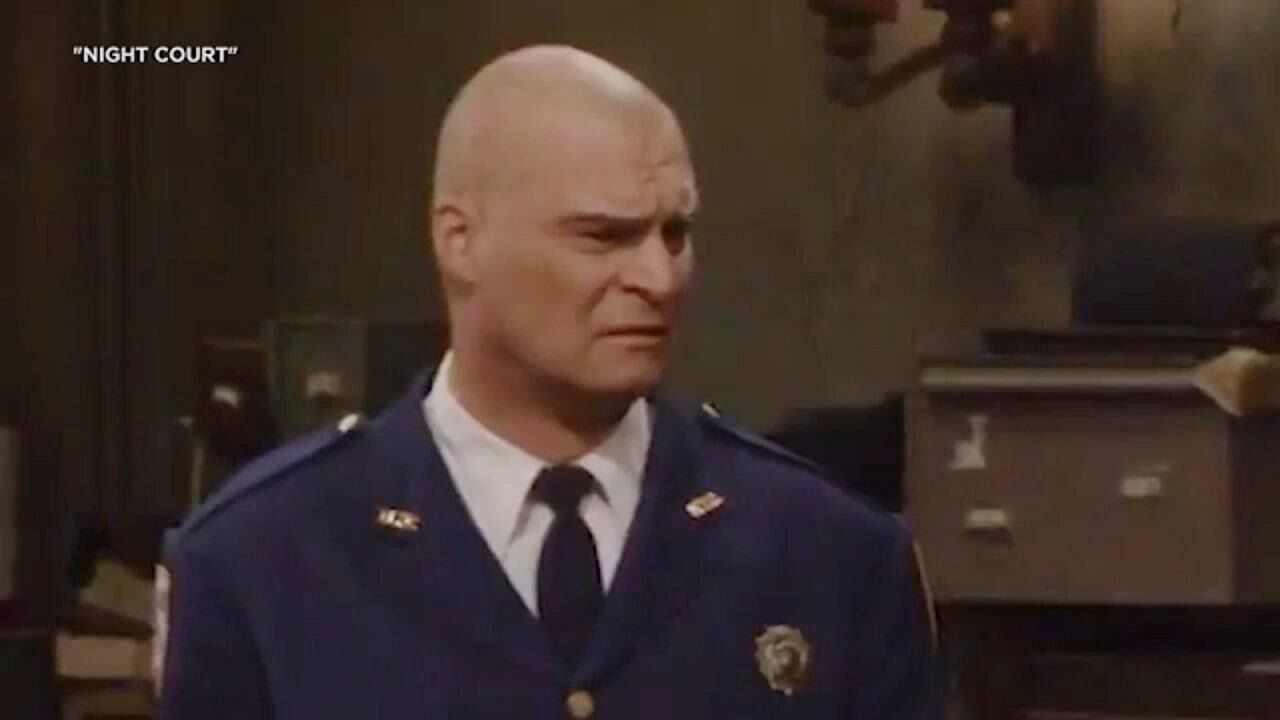 Richard Moll è morto: addio alla star di Giudice di Notte, aveva 80 anni