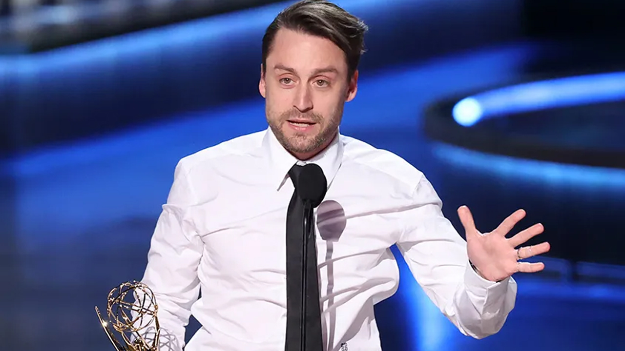 Emmy 2023: la bellissima dedica di Kieran Culkin alla moglie e ai figli