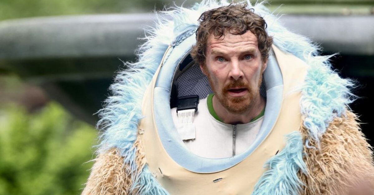 Benedict Cumberbatch nelle prime immagini della miniserie Netflix Eric