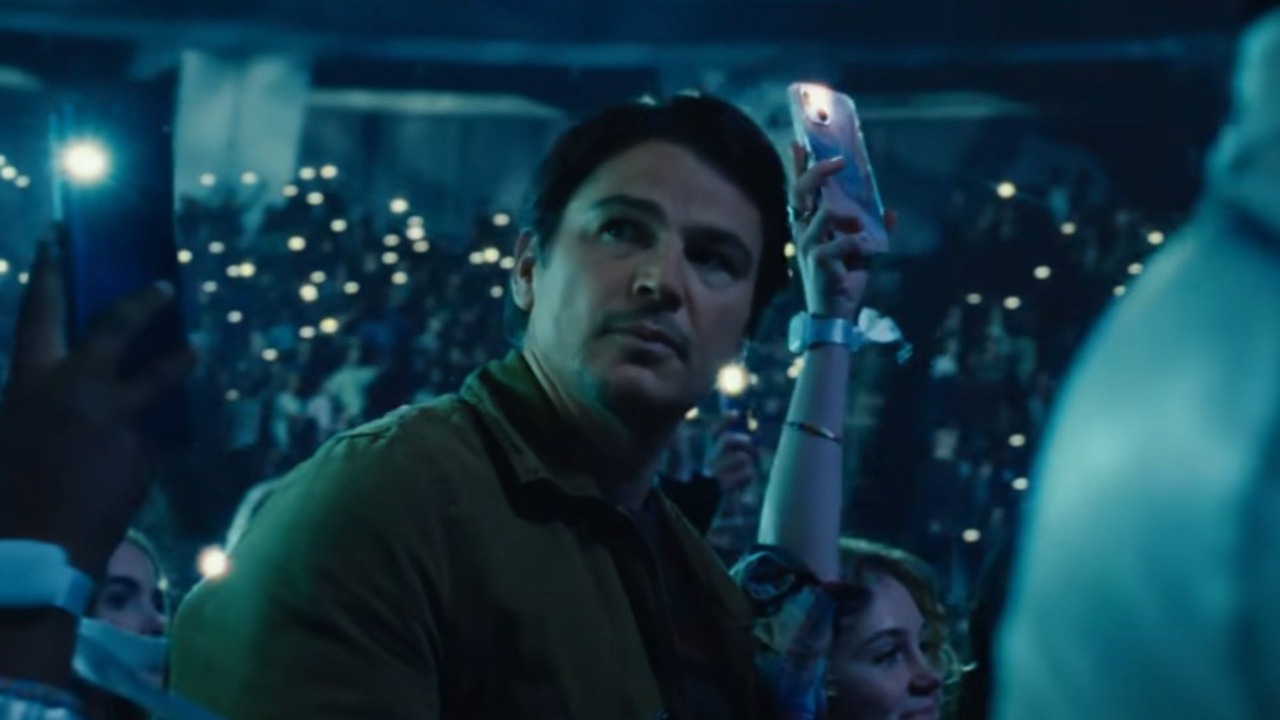 Trap: il nuovo trailer ufficiale del thriller di M. Night. Shyamalan con protagonista Josh Hartnett