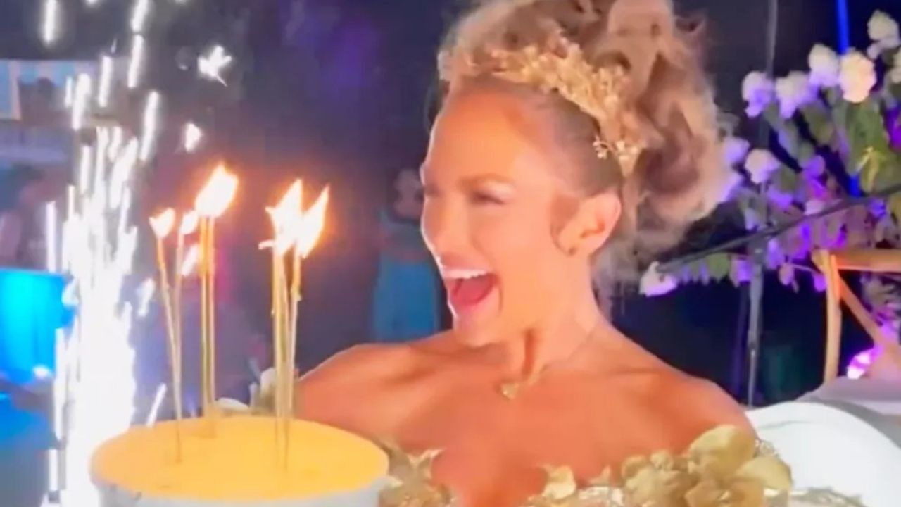 Jennifer Lopez, compleanno da star - Cinematographe.it