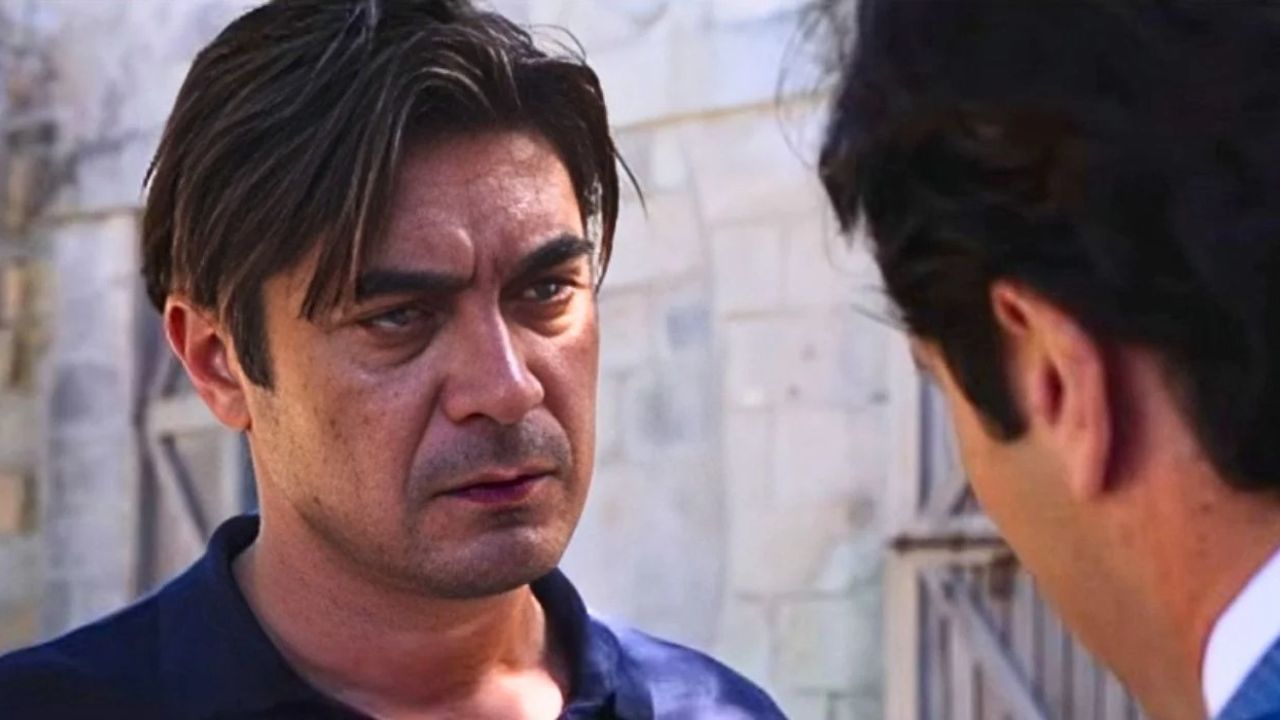 Riccardo Scamarcio indica in Marcello Mastroianni come suo punto di riferimento - Cinematographe.it