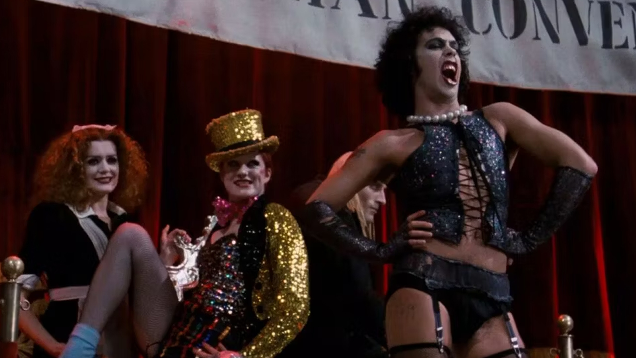 Tim Curry: la star di Rocky Horror Picture Show protagonista di un film horror dopo più di 10 anni!