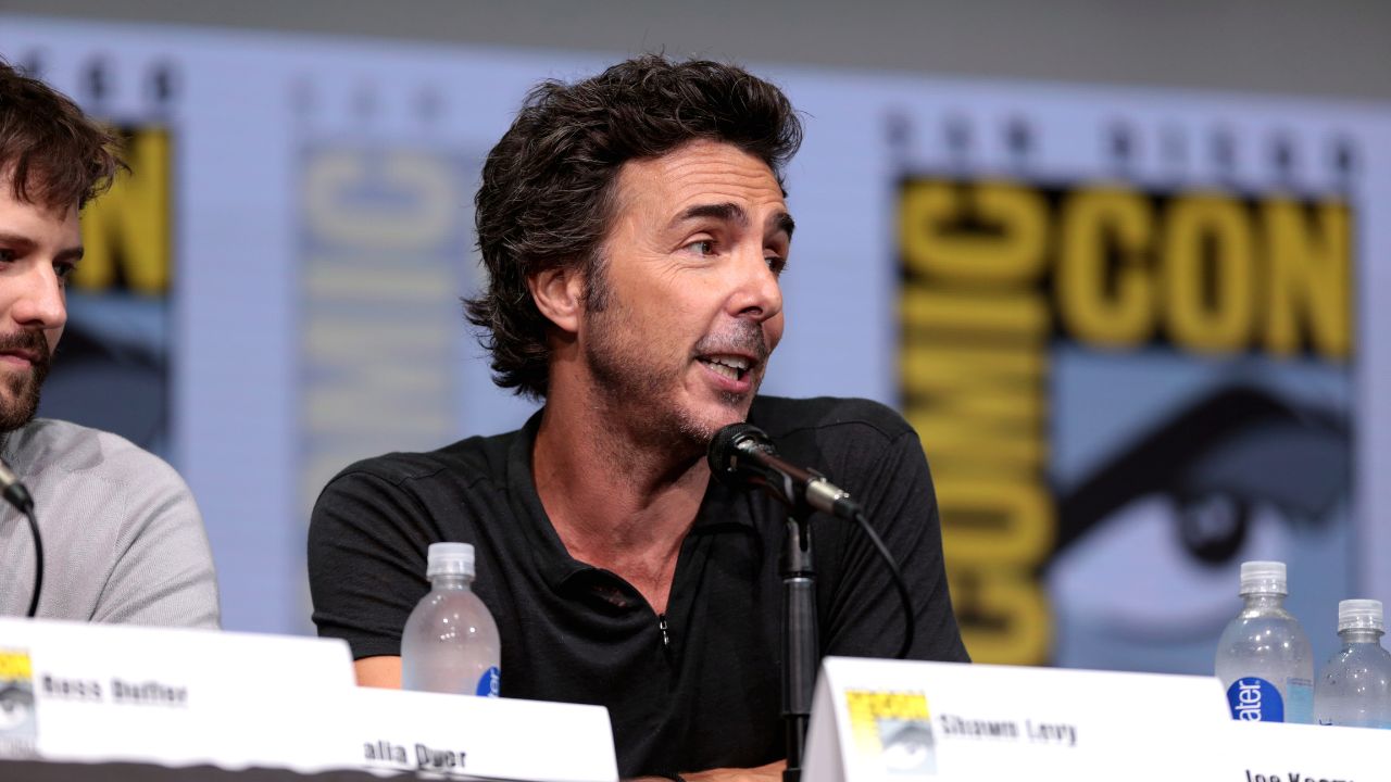 Shawn Levy rivela: “sono il padrino di uno dei figli di Ryan Reynolds e Blake Lively”