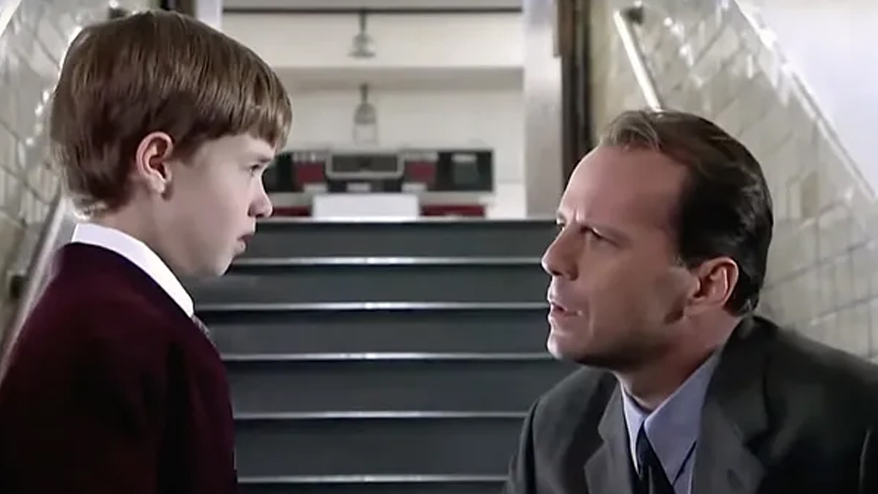 Il Sesto Senso: Haley Joel Osment sull’importanza di Bruce Willis nella sua vita e carriera dopo il film