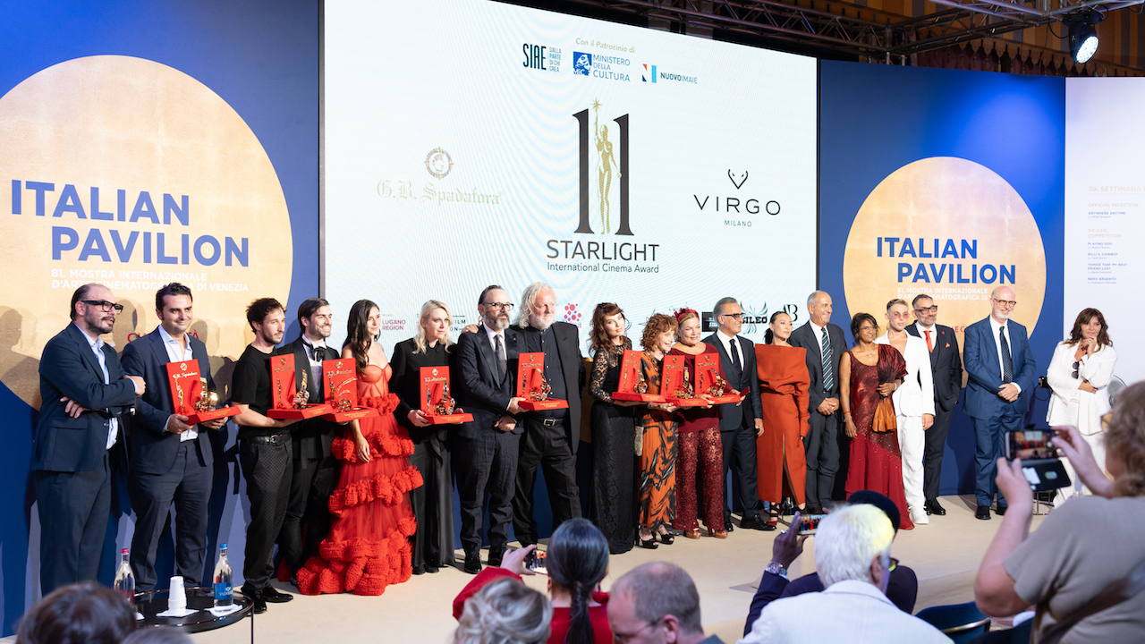 Venezia 81 – Tutti i vincitori dello Starlight International Cinema Award: da Vanessa Gravina a Paolo Pierobon