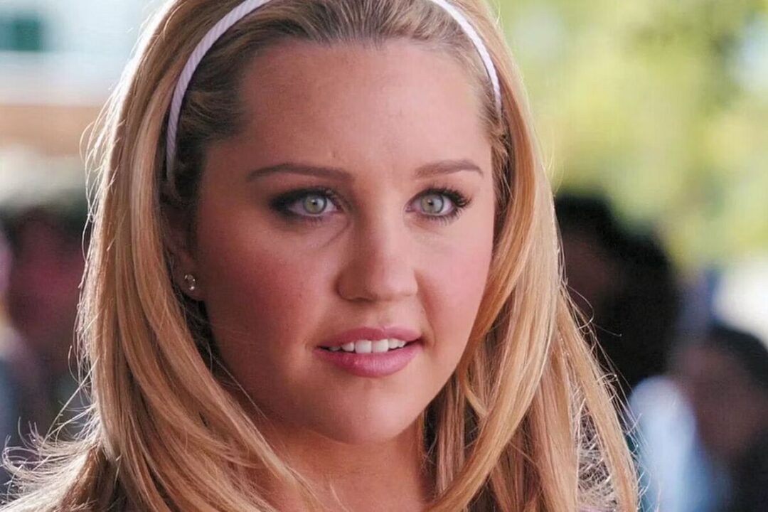 Amanda Bynes è irriconoscibile: ecco cosa è successo alla star degli anni 2000 che dovette dire addio a Hollywood