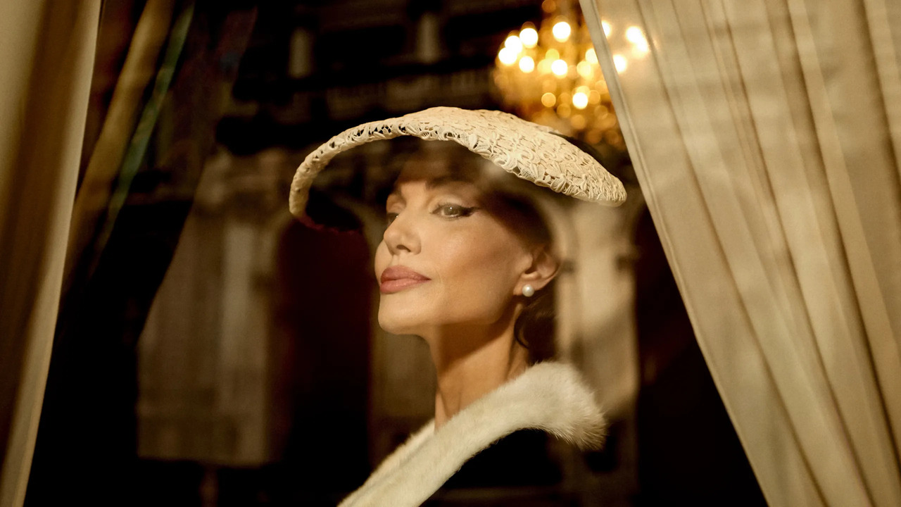 Maria: Angelina Jolie è Maria Callas nel trailer ufficiale del biopic