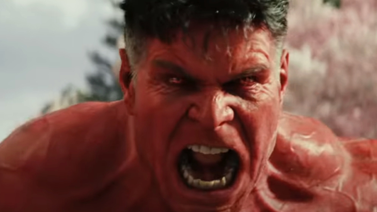 Captain America: Brave New World – lo scontro tra Red Hulk e il Cap di Anthony Mackie anticipato nel nuovo trailer