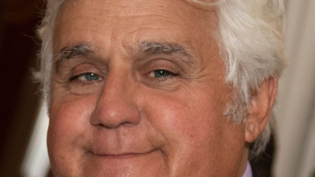 Nuovo incidente per Jay Leno: l’attore e conduttore è precipitato da una collina