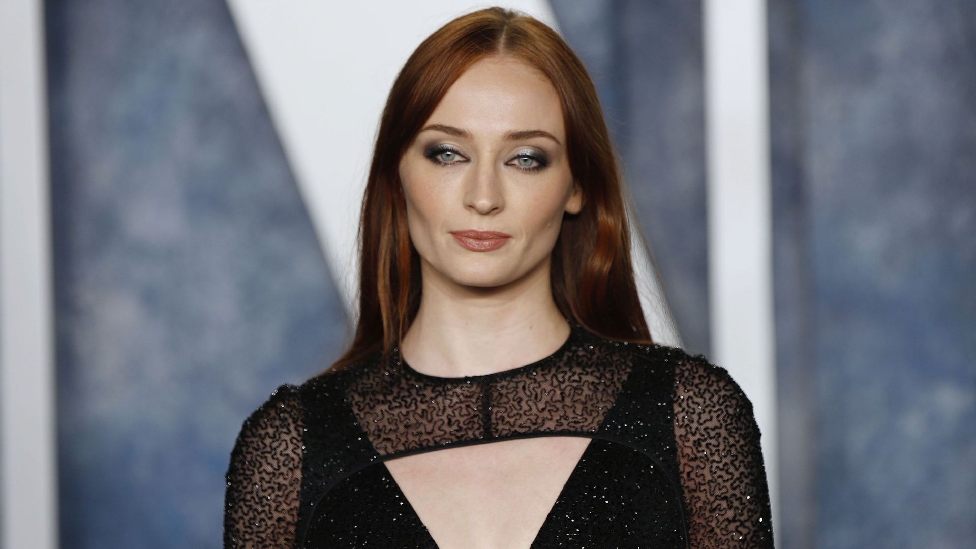 sophie turner lara croft cinematographe