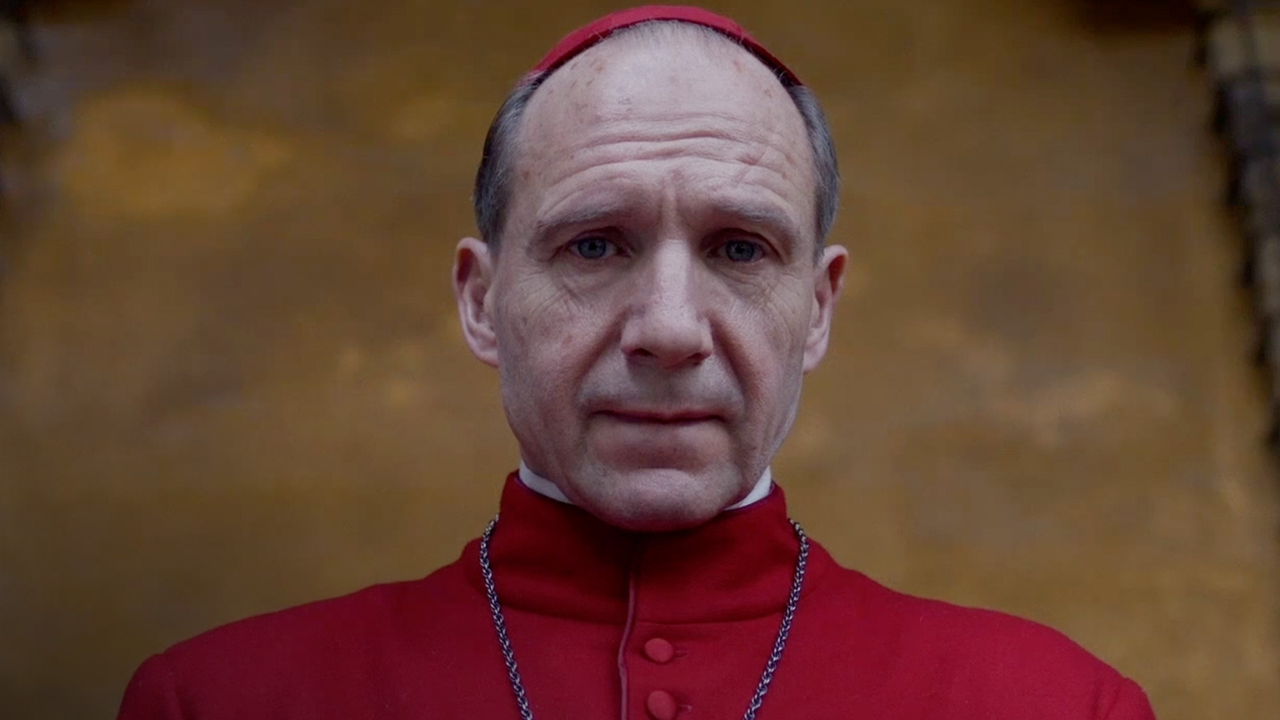 Conclave: recensione del film con Ralph Fiennes