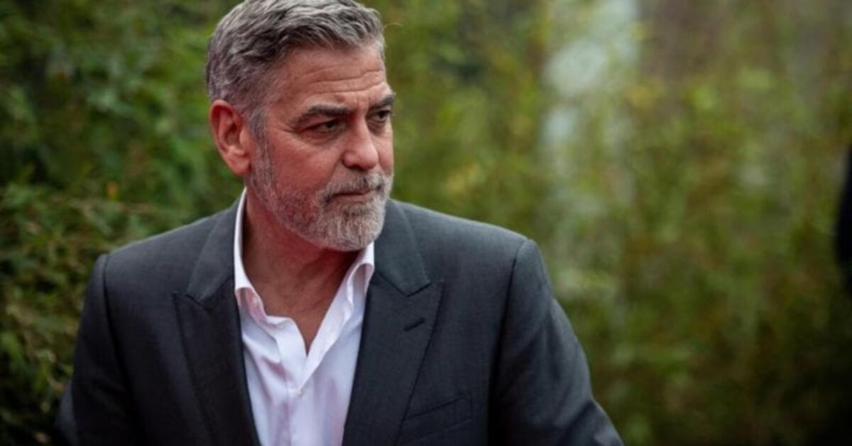 George Clooney: "Voglio passare ogni notte con un'attrice diversa. Halle Berry una notte, Salma Hayek quella dopo"