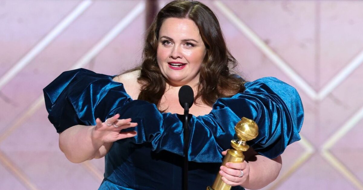 Golden Globes 2025: Jessica Gunning E Il Problema Con L'abito Mentre Va 