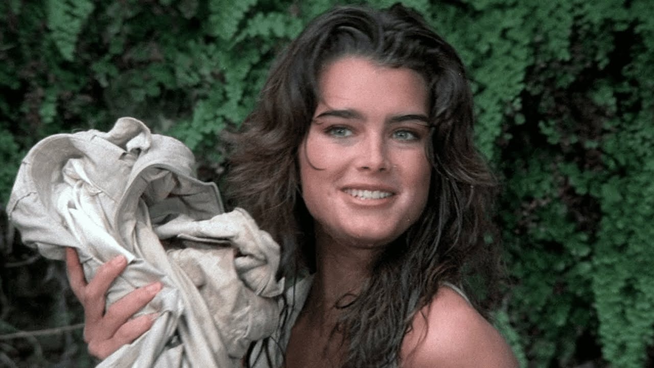 Brooke Shields rivela di aver subito un intervento di ringiovanimento vaginale senza consenso - Cinematographe.it