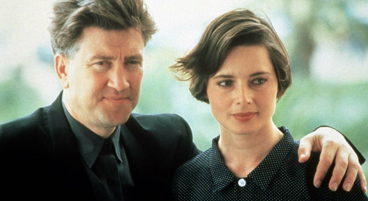 David Lynch, l’amore e il rimpianto di Isabella Rossellini: “Fu l’amore della mia vita, ma amava un’altra”