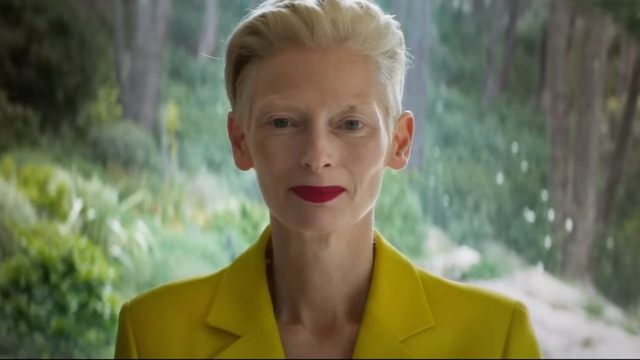 Tilda Swinton cerca di scuotere le coscienze al Festival del cinema di Berlino