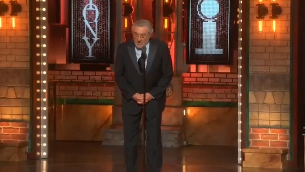 Oscar 2025: Robert De Niro infiamma la platea con un attacco a Trump [VIDEO]